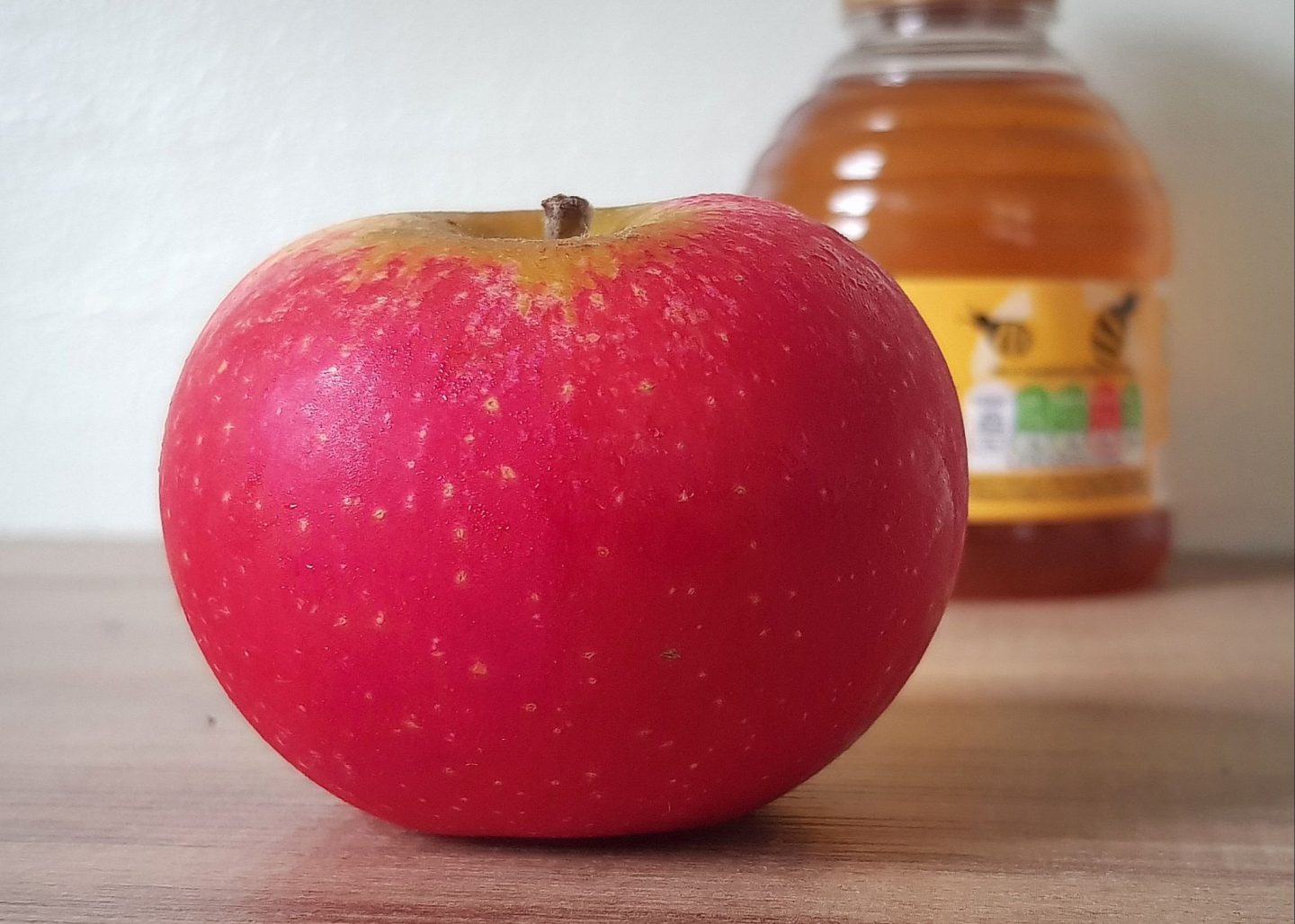 Apples and Honey on Rosh Hashanah; Memories of Auntie Ruth